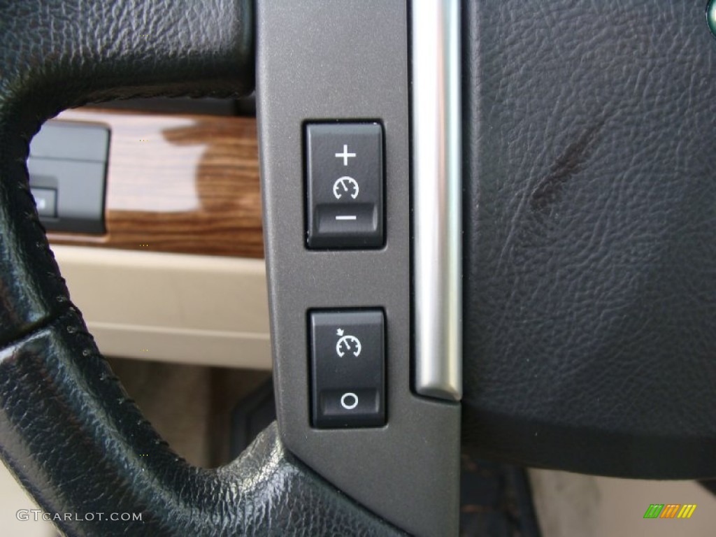 2009 Land Rover LR2 HSE Controls Photo #57829829