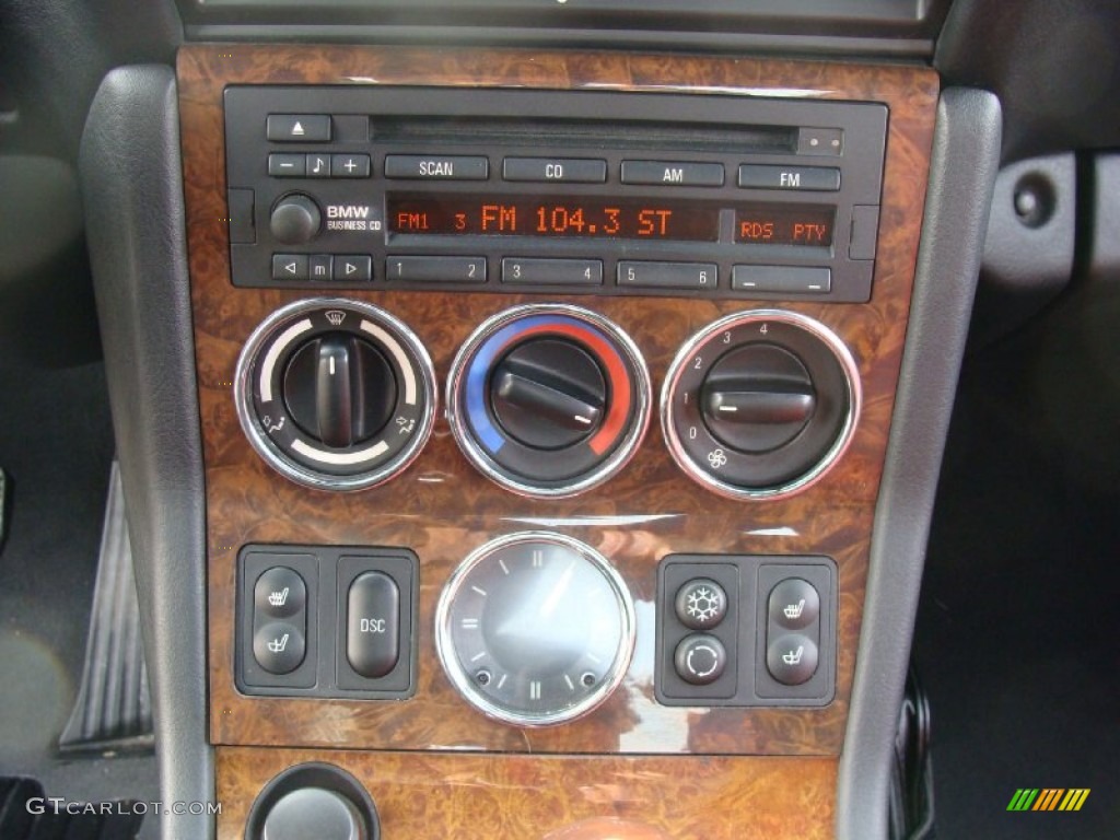 2001 BMW Z3 3.0i Roadster Controls Photo #57831740