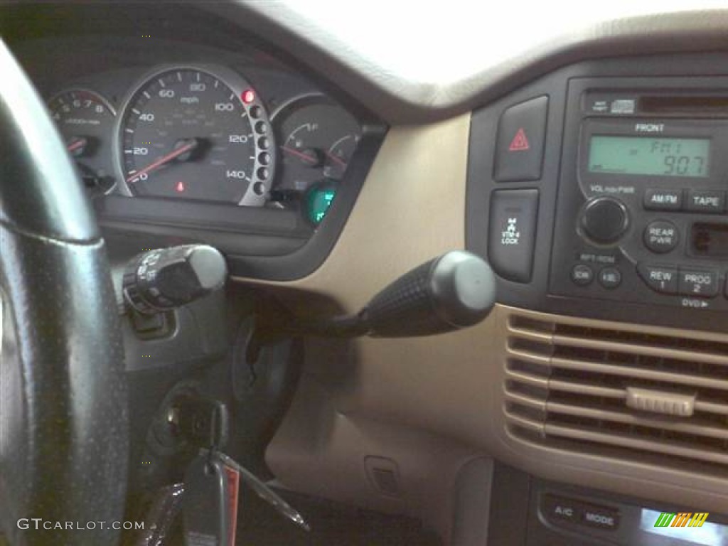 2004 Pilot EX-L 4WD - Nighthawk Black Pearl / Gray photo #10