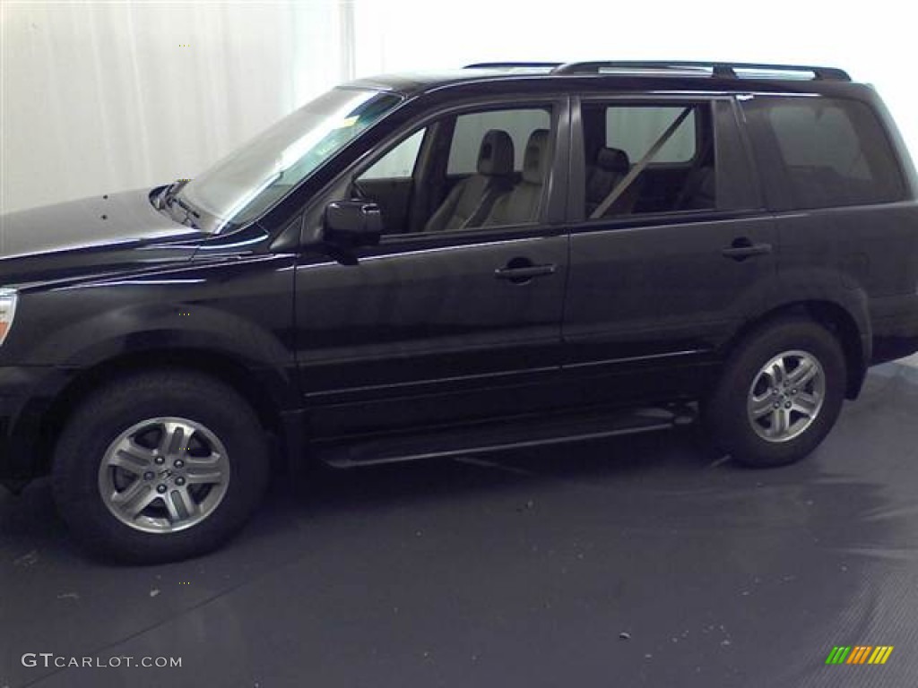 2004 Pilot EX-L 4WD - Nighthawk Black Pearl / Gray photo #18