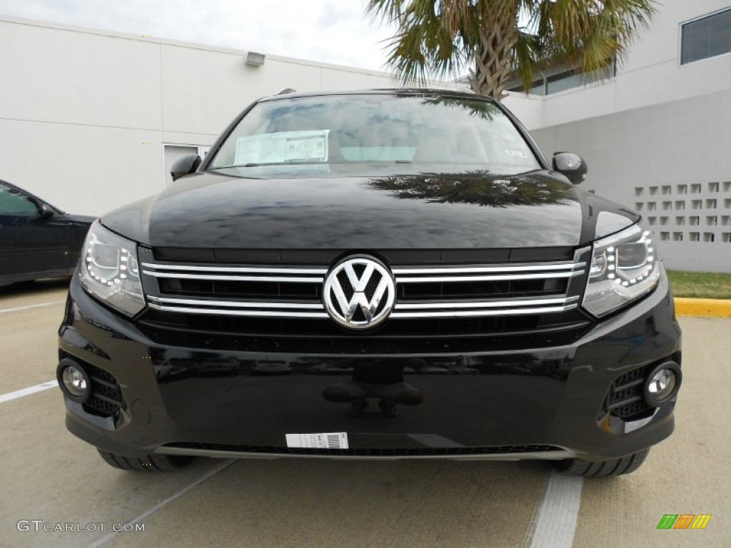 2012 Tiguan SEL - Deep Black Metallic / Beige photo #2
