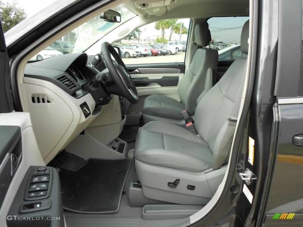 Aero Gray Interior 2012 Volkswagen Routan SE Photo #57836856
