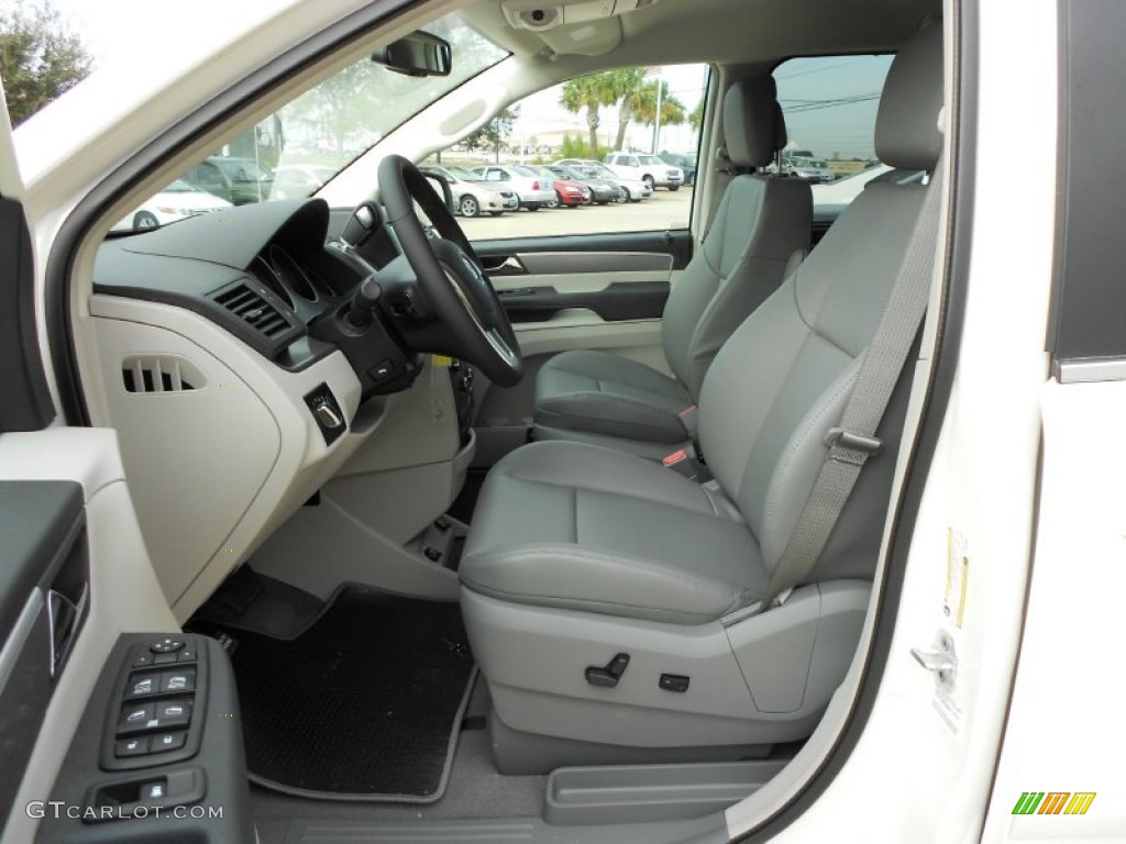 Aero Gray Interior 2012 Volkswagen Routan SE Photo #57837293