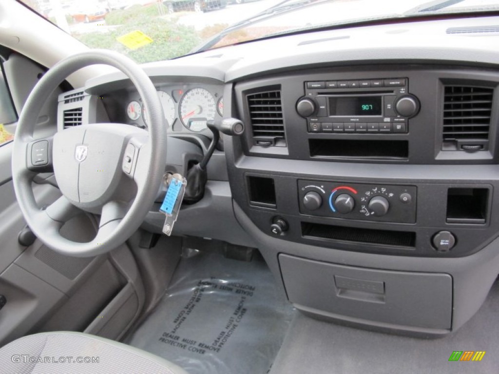 2008 Ram 1500 ST Regular Cab - Flame Red / Medium Slate Gray photo #22