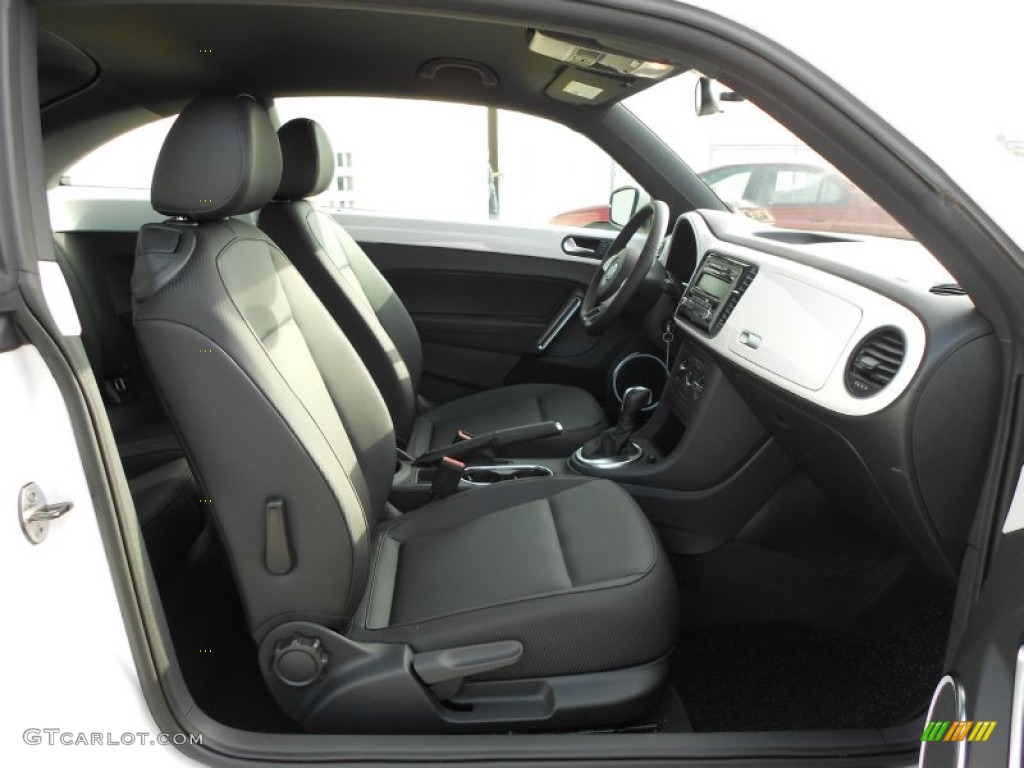 Titan Black Interior 2012 Volkswagen Beetle 2.5L Photo #57837752