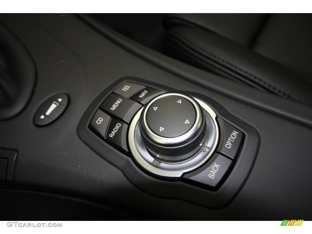 2012 BMW M3 Coupe Controls Photo #57848060