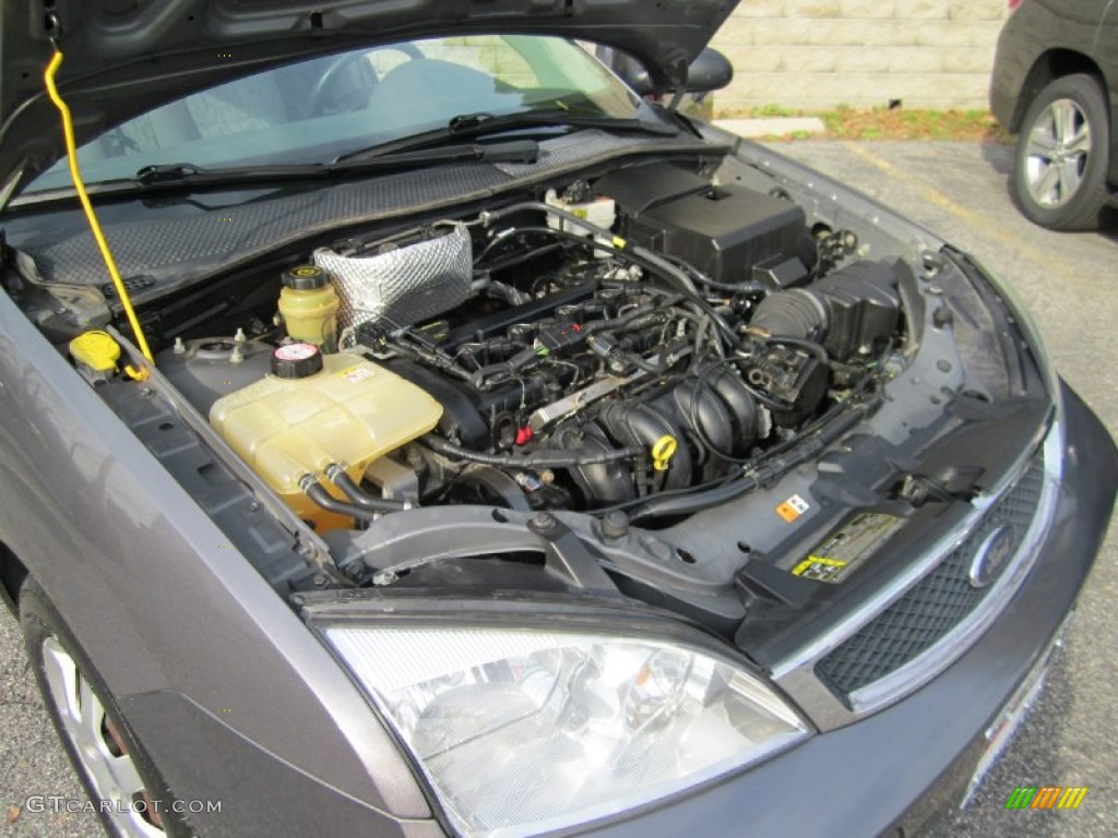 2005 Focus ZX4 SE Sedan - Liquid Grey Metallic / Dark Flint/Light Flint photo #22