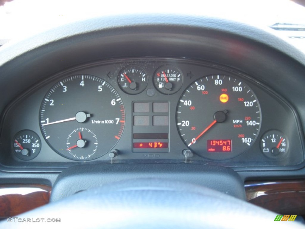 1998 Audi A4 2.8 Sedan Gauges Photos