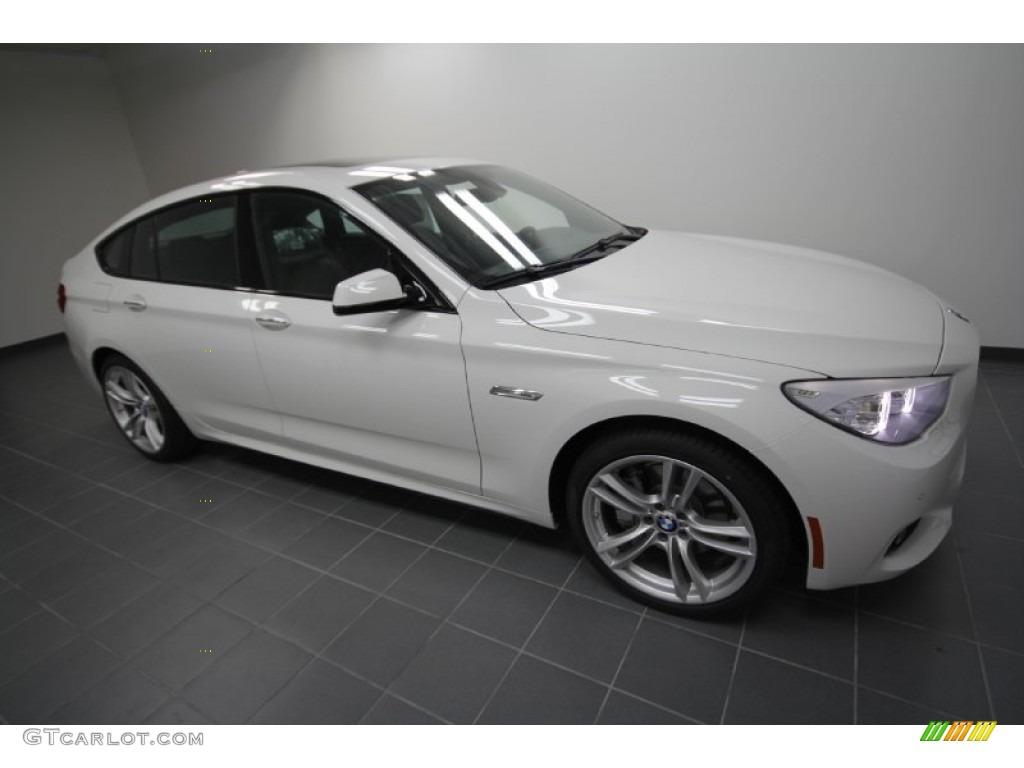 2012 5 Series 535i Gran Turismo - Alpine White / Black photo #4