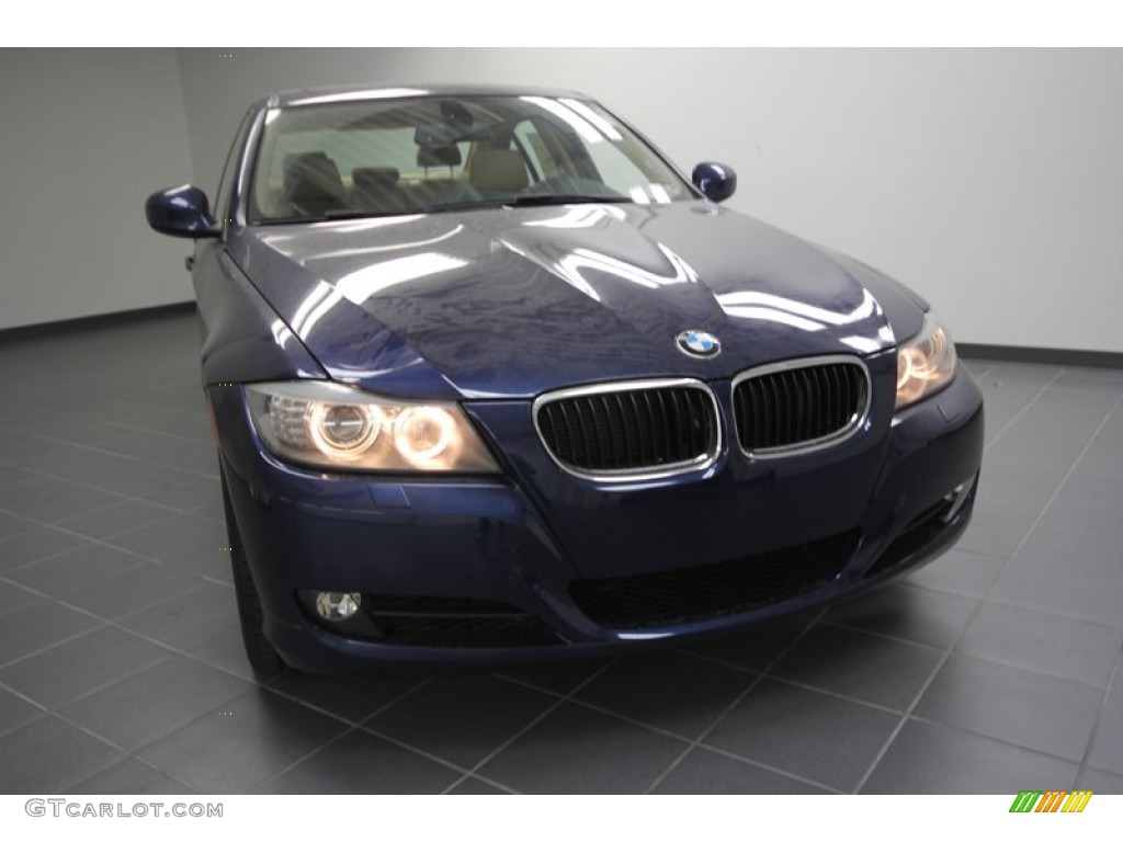 2011 3 Series 328i xDrive Sedan - Deep Sea Blue Metallic / Beige photo #2