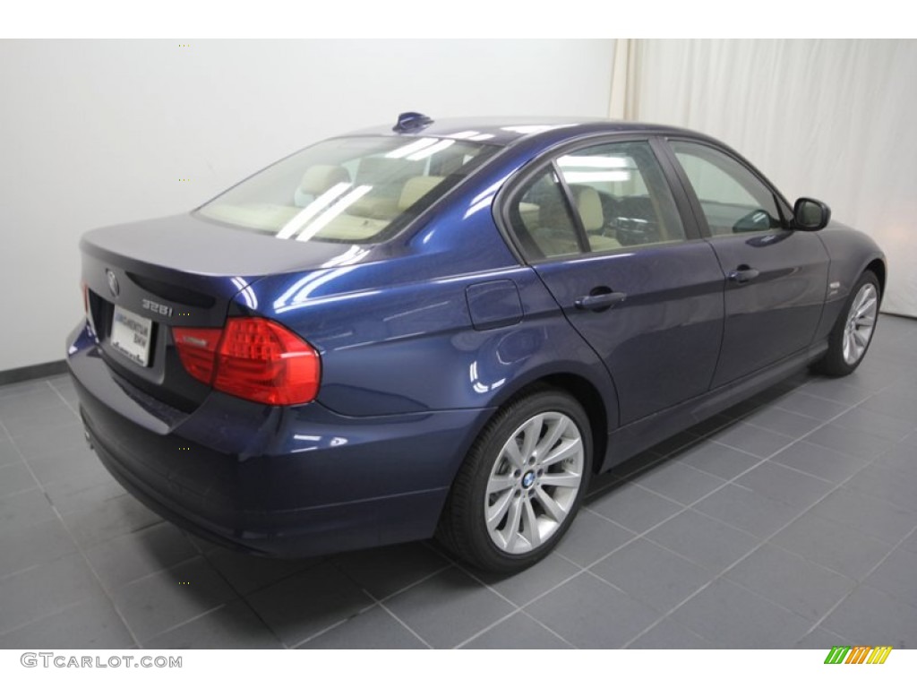 2011 3 Series 328i xDrive Sedan - Deep Sea Blue Metallic / Beige photo #5