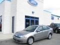 2008 Vapor Silver Metallic Ford Focus SE Sedan  photo #1