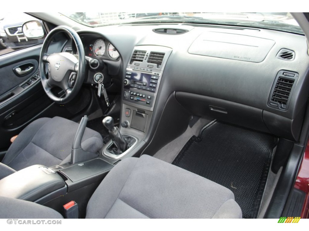 2003 Maxima SE - Merlot Red / Black photo #5