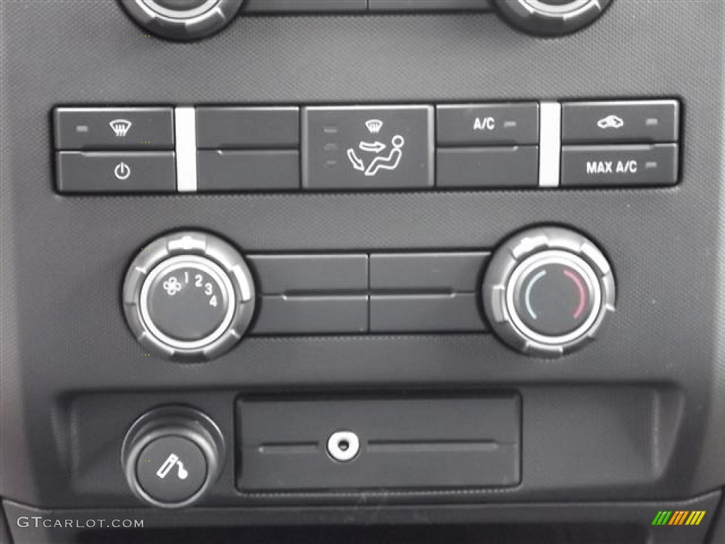 2012 Ford F150 XLT SuperCrew Controls Photo #57854105