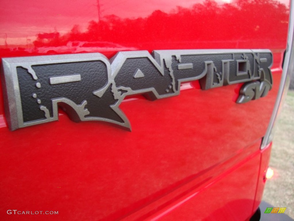 2012 F150 SVT Raptor SuperCrew 4x4 - Race Red / Raptor Black Leather/Cloth photo #19