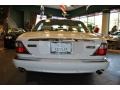 White Onyx - XJ XJ8 Photo No. 4