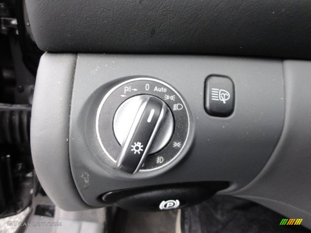 2005 Mercedes-Benz SL 600 Roadster Controls Photo #57859313