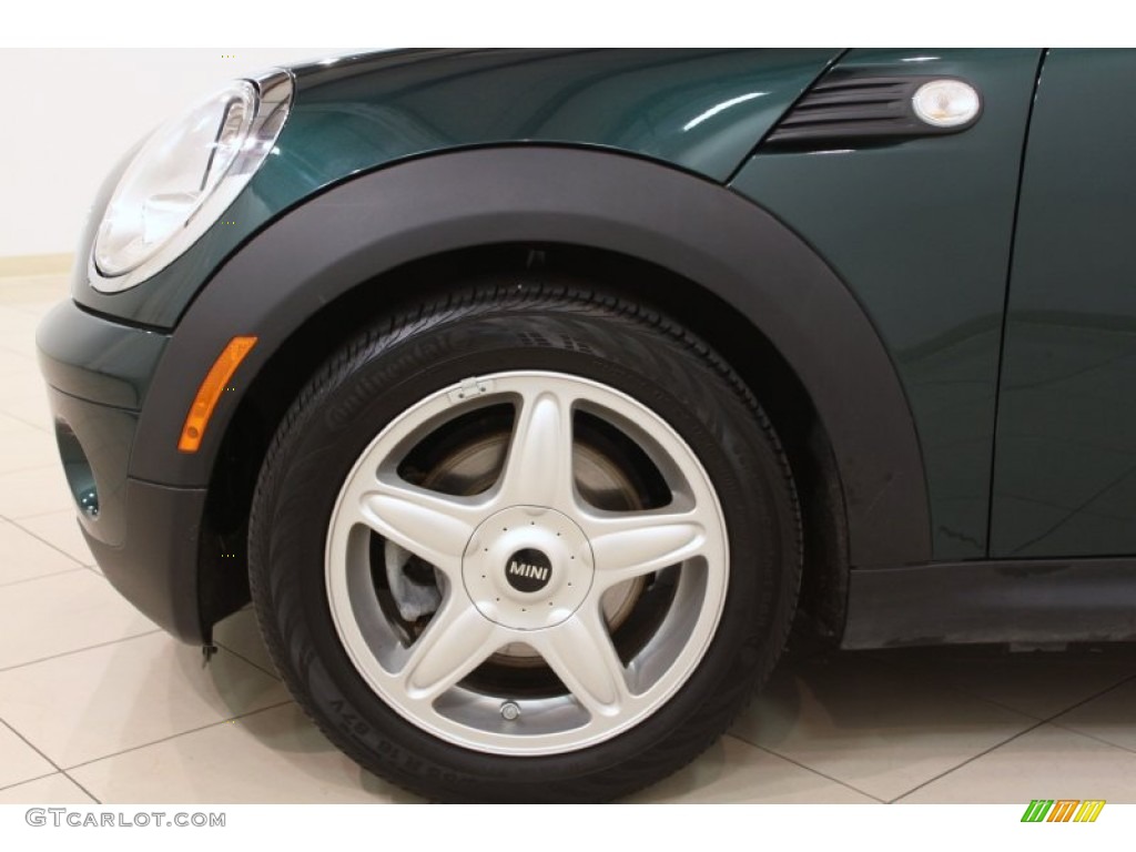 2010 Cooper Hardtop - British Racing Green Metallic / Gravity Tuscan Beige Leather photo #22