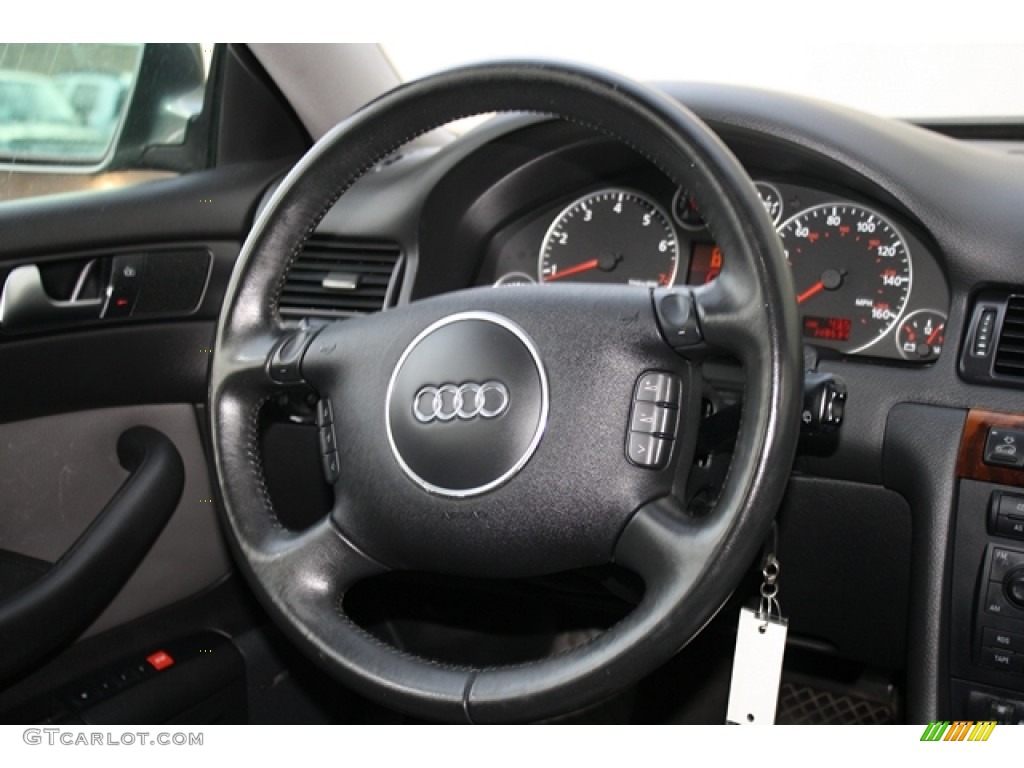 2002 Audi Allroad 2.7T quattro Platinum/Saber Black Steering Wheel Photo #57861389