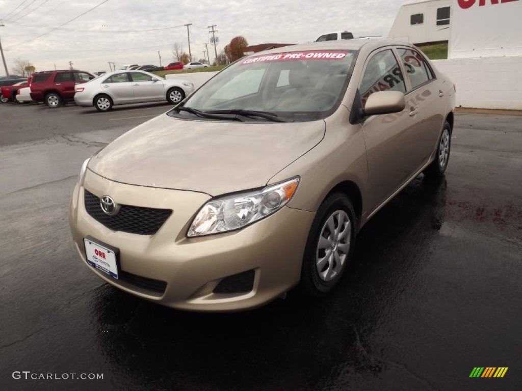 2010 Corolla LE - Desert Sand Metallic / Bisque photo #3