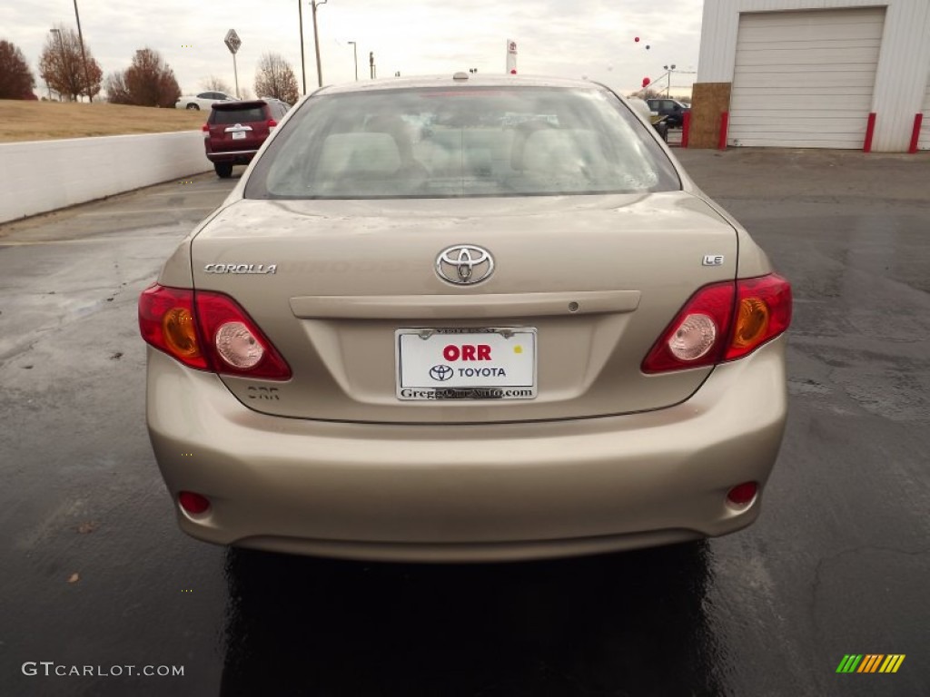2010 Corolla LE - Desert Sand Metallic / Bisque photo #6