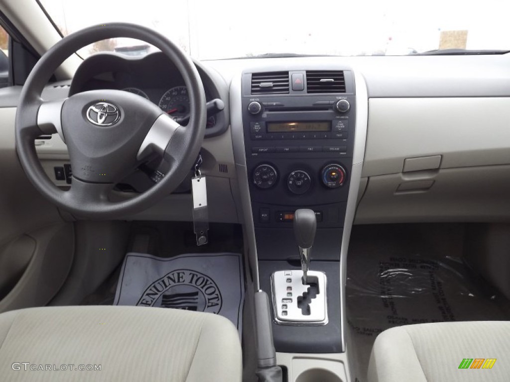 2010 Corolla LE - Desert Sand Metallic / Bisque photo #10