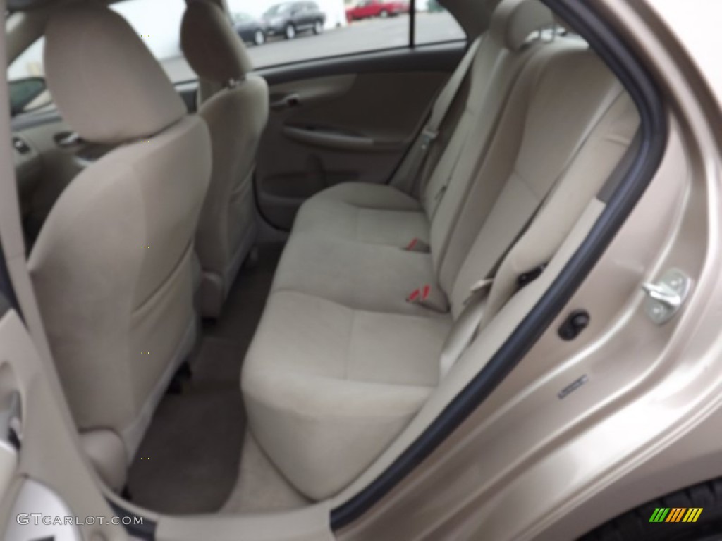 2010 Corolla LE - Desert Sand Metallic / Bisque photo #14