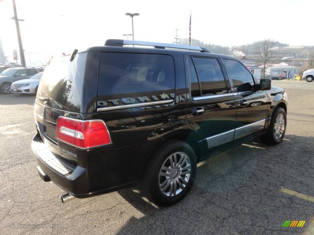 2007 Navigator Ultimate 4x4 - Black / Charcoal photo #4