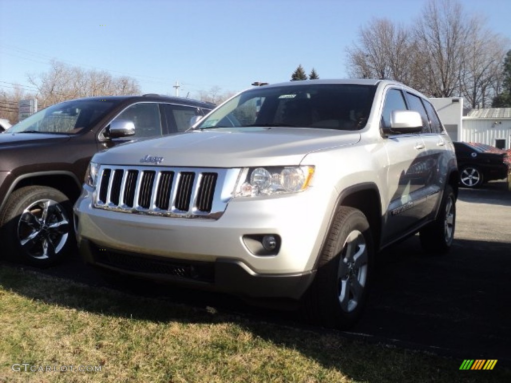 2012 Grand Cherokee Laredo X Package 4x4 - Bright Silver Metallic / Black photo #1