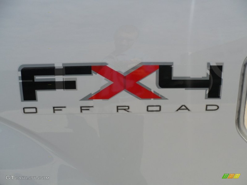 2010 F150 FX4 SuperCab 4x4 - Oxford White / Black photo #20
