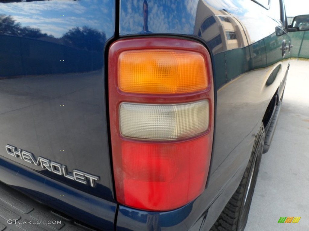 2003 Tahoe LS - Indigo Blue Metallic / Tan/Neutral photo #18