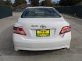 Super White - Camry SE Photo No. 4