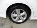 Super White - Camry SE Photo No. 13