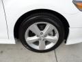 Super White - Camry SE Photo No. 14