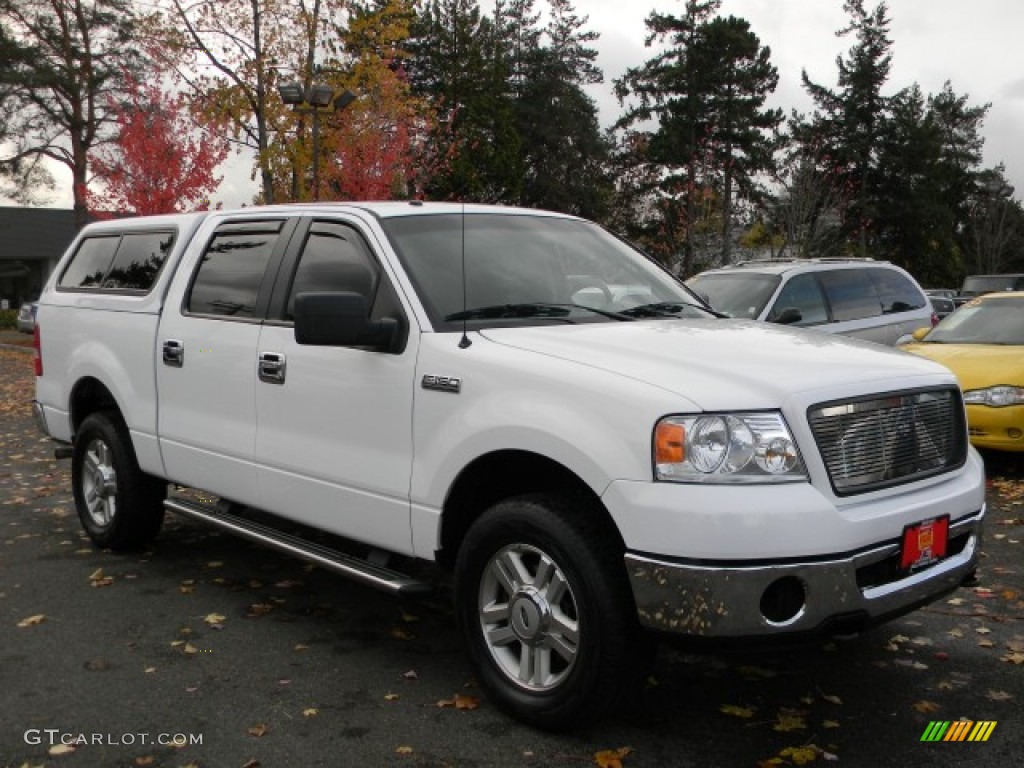 2006 F150 XLT SuperCrew 4x4 - Oxford White / Medium/Dark Flint photo #2