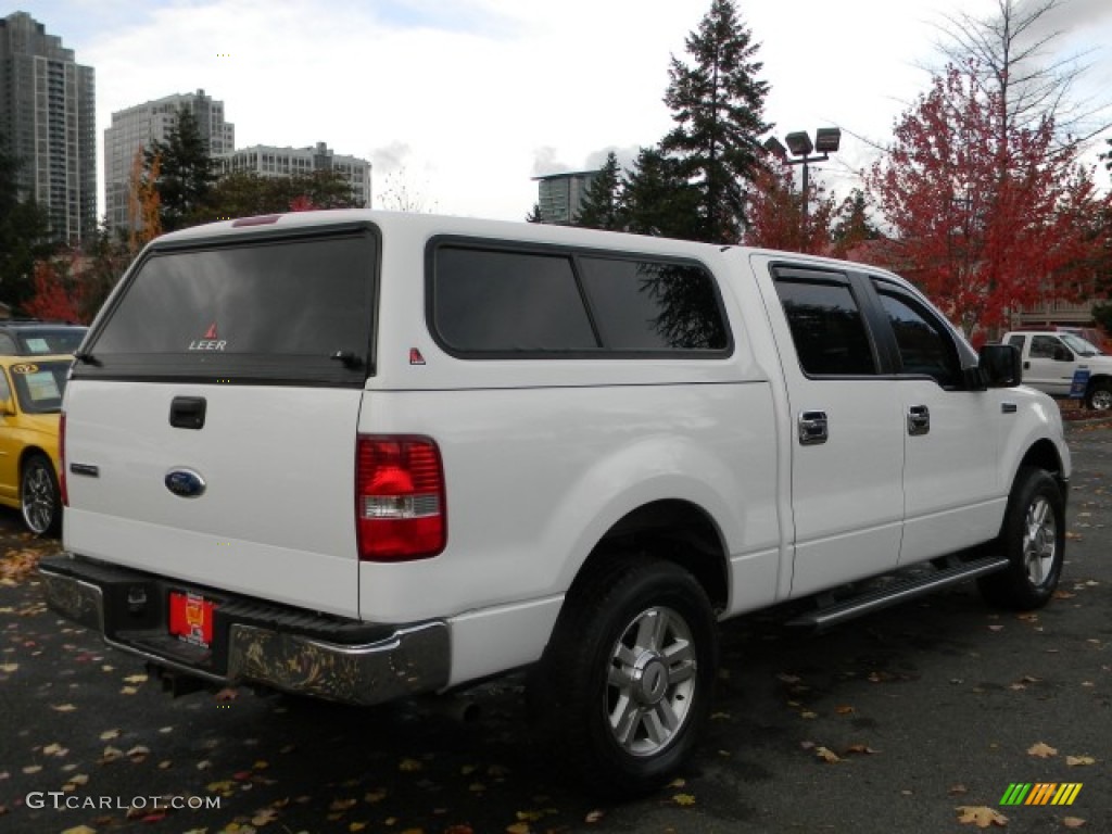 2006 F150 XLT SuperCrew 4x4 - Oxford White / Medium/Dark Flint photo #5