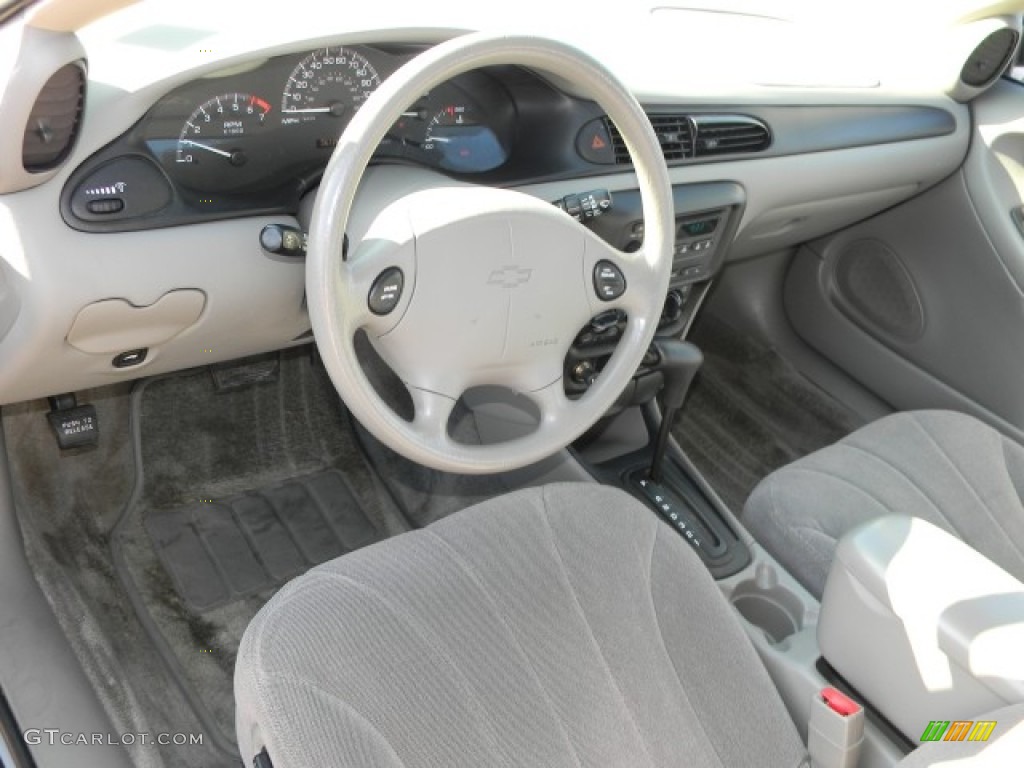 2005 Chevrolet Classic Standard Classic Model Gray Dashboard Photo #57880099
