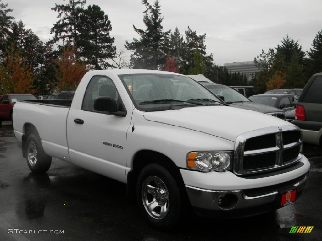 2004 Ram 1500 SLT Regular Cab - Bright White / Dark Slate Gray photo #2