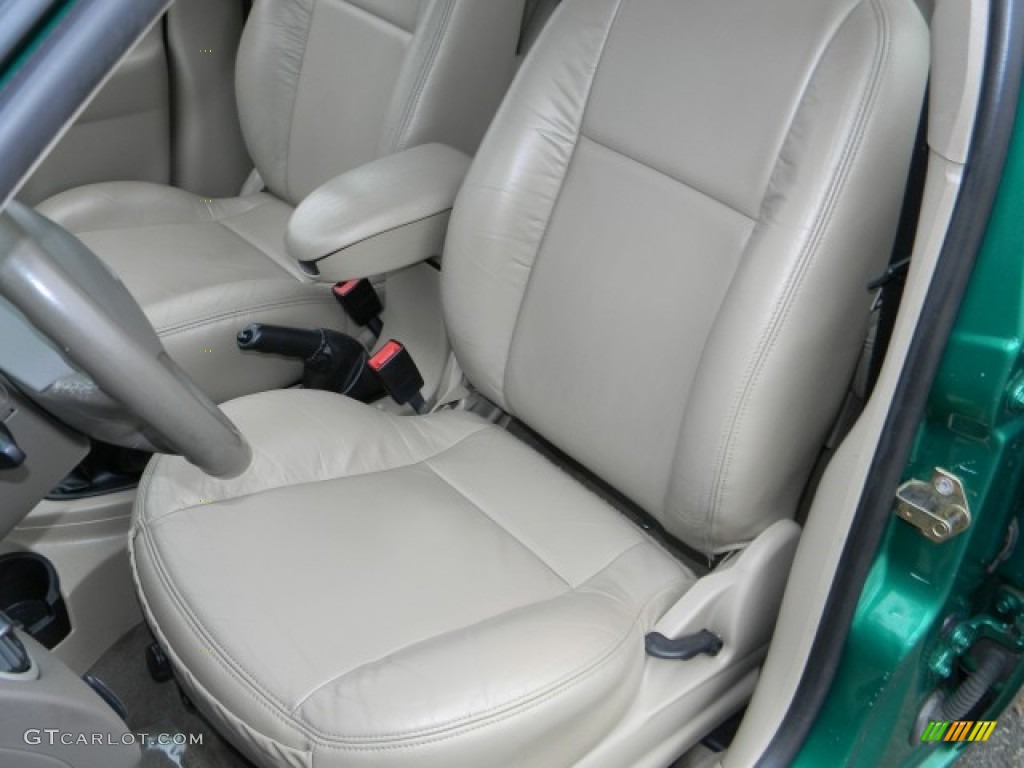2002 Focus ZX5 Hatchback - Grabber Green Metallic / Medium Parchment photo #8
