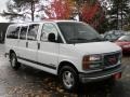 2002 Summit White GMC Savana Van G1500 SLE Passenger  photo #2