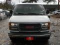 2002 Summit White GMC Savana Van G1500 SLE Passenger  photo #3