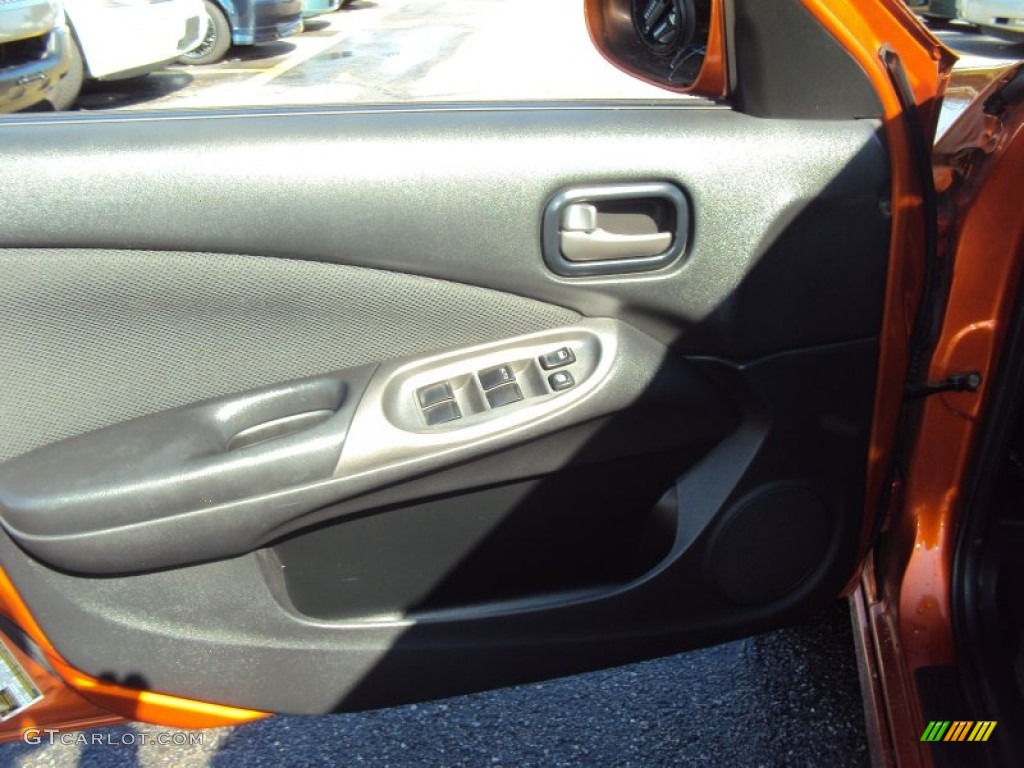 2006 Sentra SE-R Spec V - Volcanic Orange / Charcoal photo #8