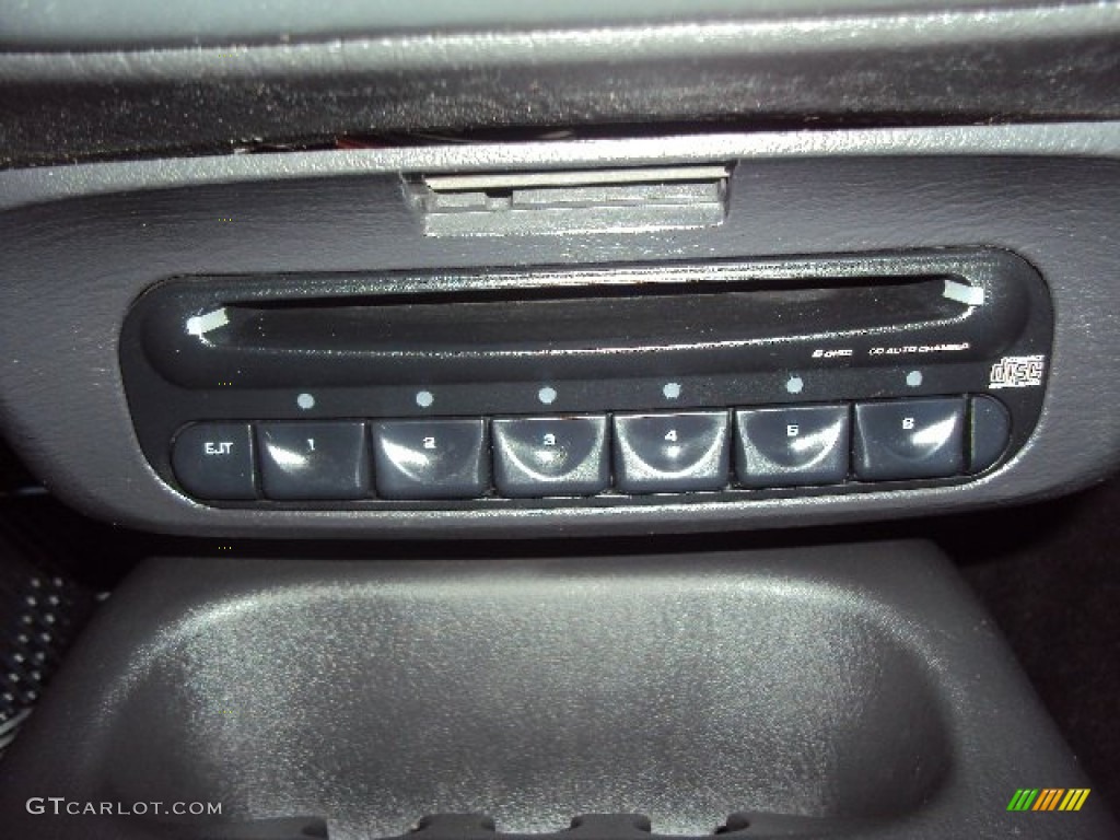2003 Dodge Neon R/T Controls Photos