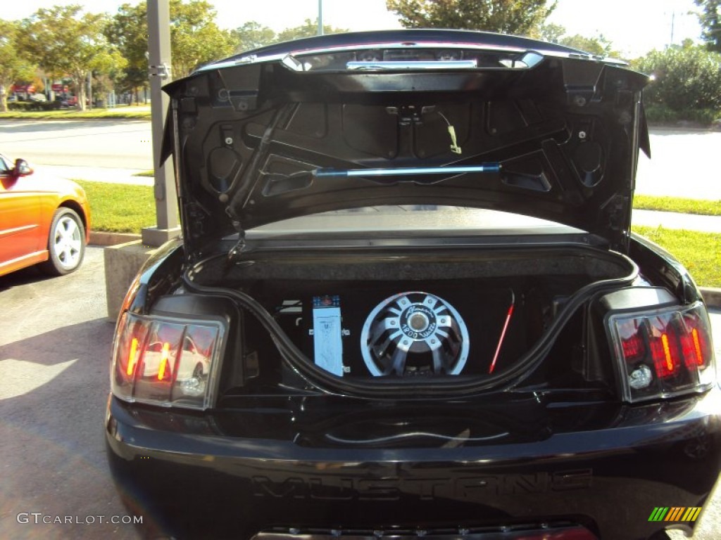 2003 Mustang GT Convertible - Black / Dark Charcoal photo #28