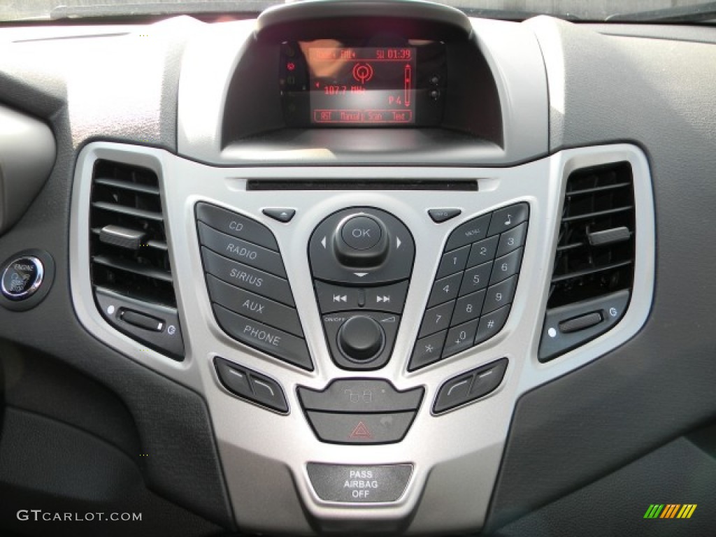 2012 Ford Fiesta SEL Sedan Controls Photo #57883654