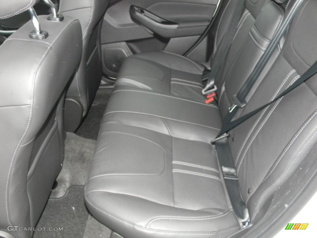 2012 Focus Titanium 5-Door - White Platinum Tricoat Metallic / Charcoal Black Leather photo #8