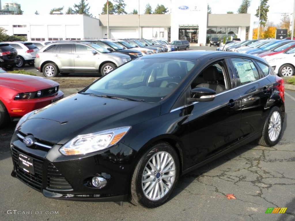 2012 Focus SEL 5-Door - Black / Charcoal Black photo #1