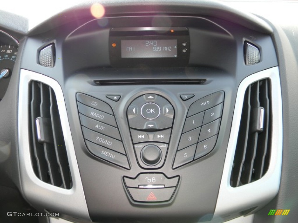 2012 Focus SE Sport Sedan - Sterling Grey Metallic / Two-Tone Sport photo #9