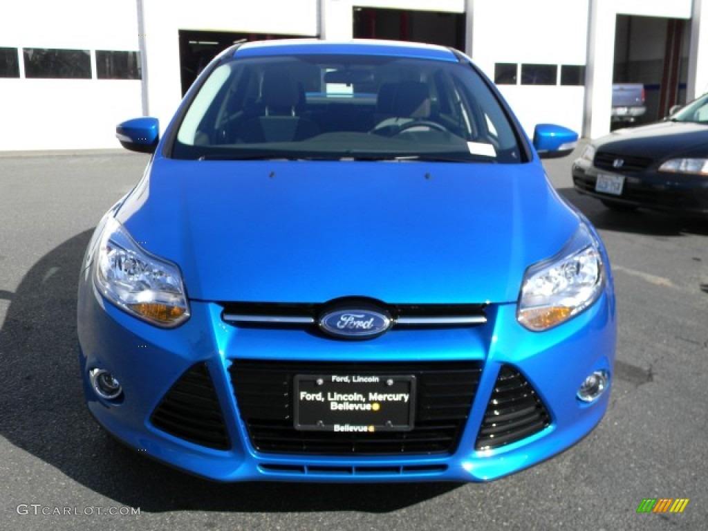 2012 Focus SE Sport Sedan - Blue Candy Metallic / Two-Tone Sport photo #2