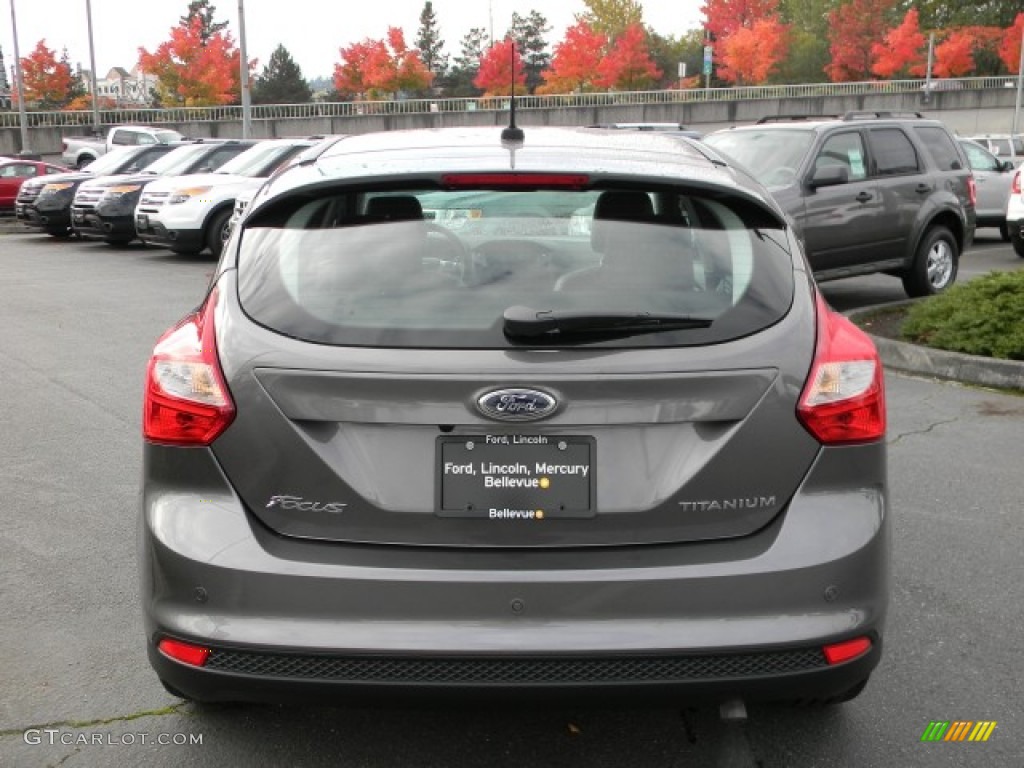 2012 Focus Titanium 5-Door - Sterling Grey Metallic / Tuscany Red Leather photo #4